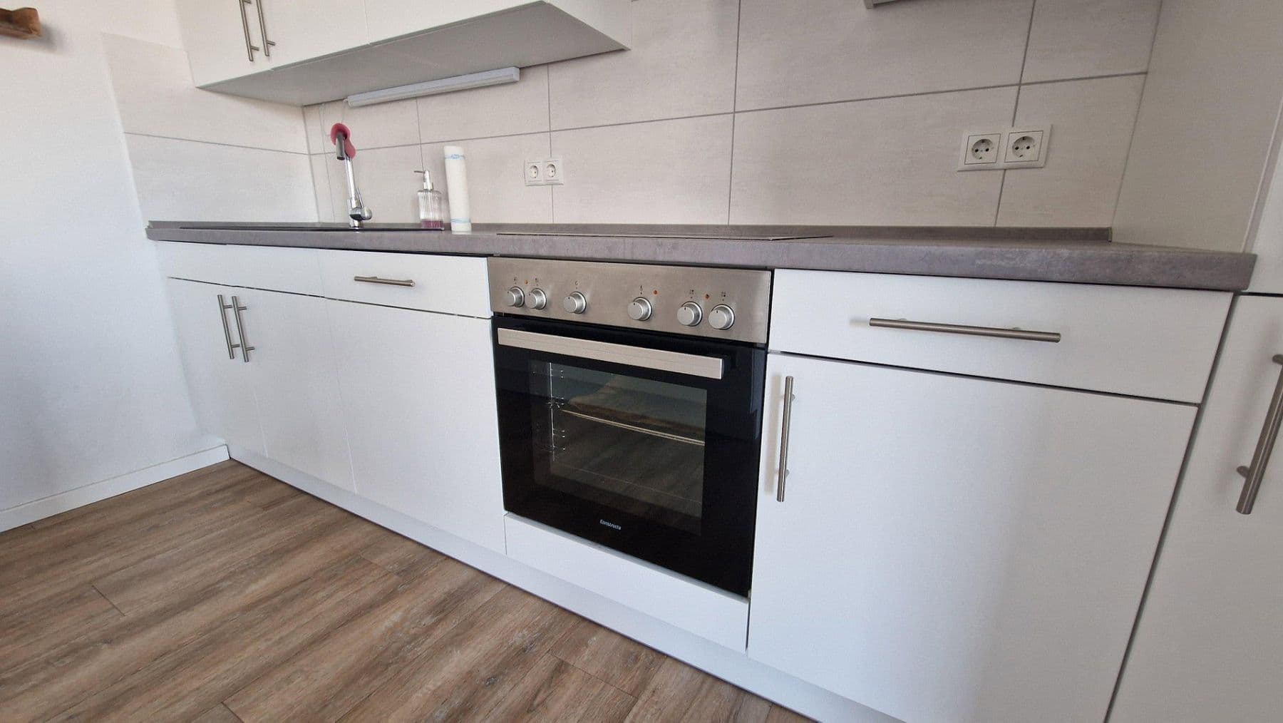 Prodej bytu 3+1 86 m², Kurzer Weg 14, Bardowick, Dolní Sasko Prodej bytu 3+1 86 m², Kurzer Weg 14, Bardowick, Dolní Sasko
