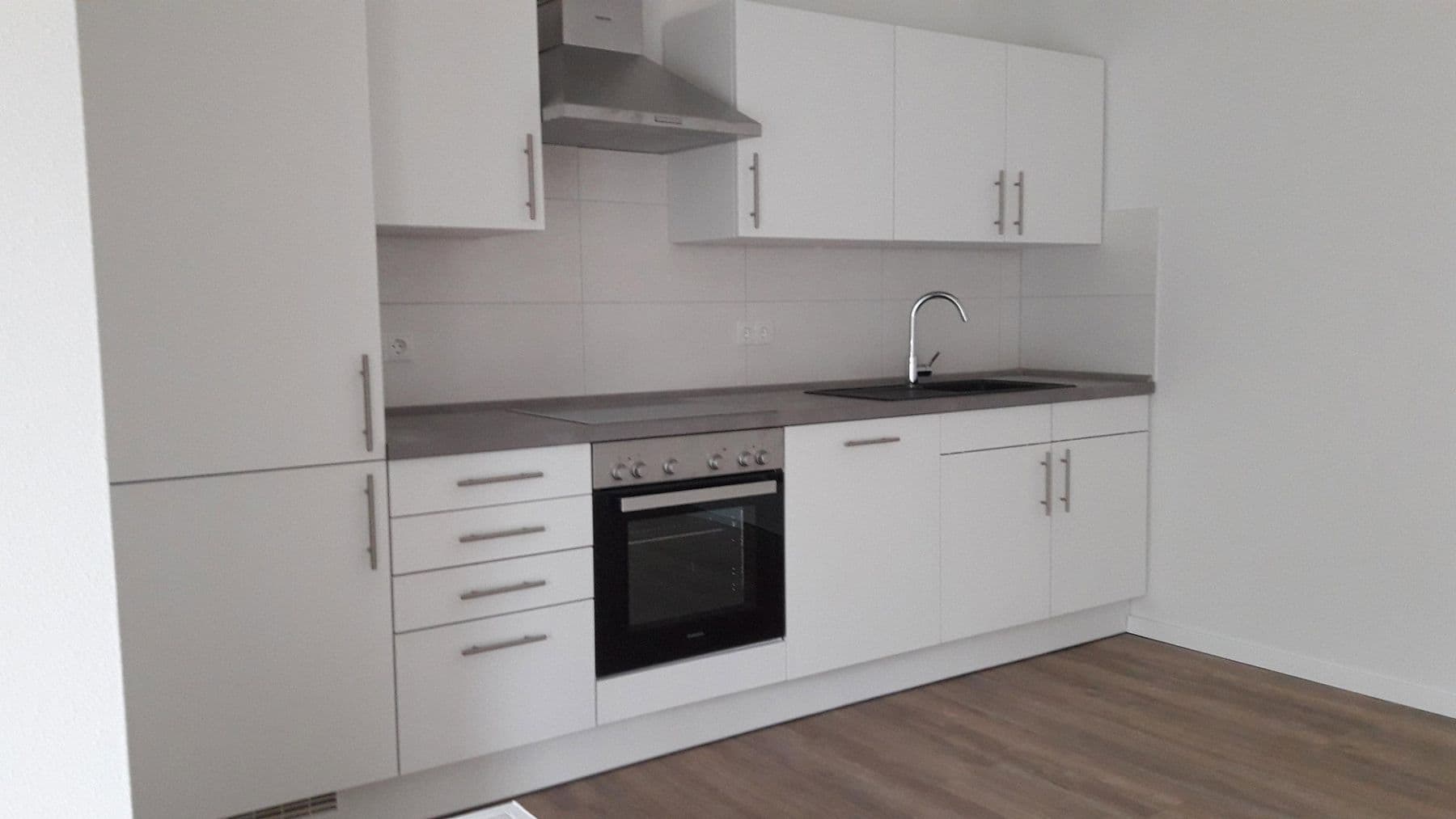 Prodej bytu 3+1 86 m², Kurzer Weg 14, Bardowick, Dolní Sasko Prodej bytu 3+1 86 m², Kurzer Weg 14, Bardowick, Dolní Sasko