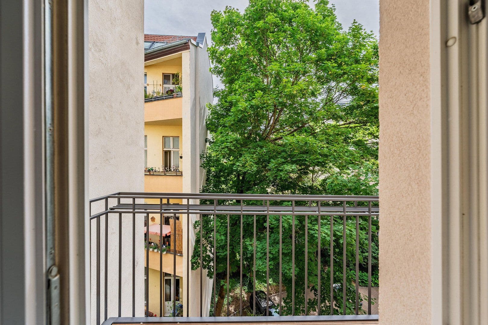 Prodej bytu 4+1 148 m², Düsseldorfer Str. 34, Berlin, Berlín Prodej bytu 4+1 148 m², Düsseldorfer Str. 34, Berlin, Berlín