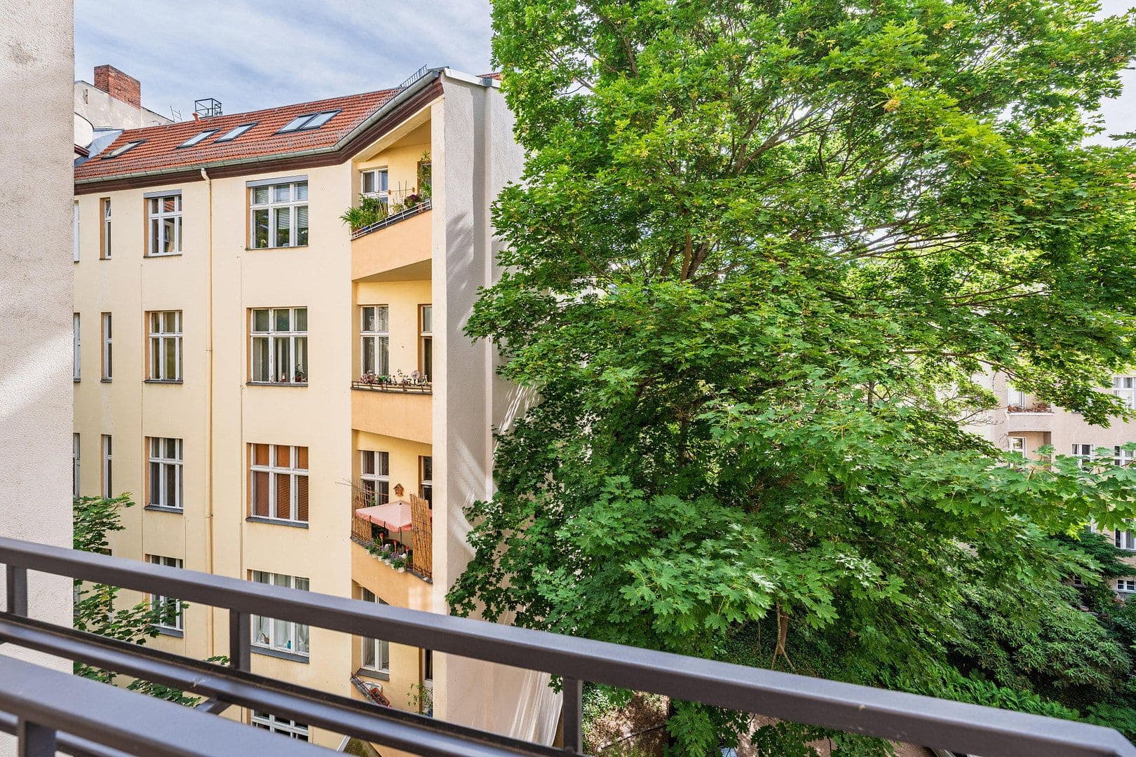 Prodej bytu 4+1 148 m², Düsseldorfer Str. 34, Berlin, Berlín Prodej bytu 4+1 148 m², Düsseldorfer Str. 34, Berlin, Berlín