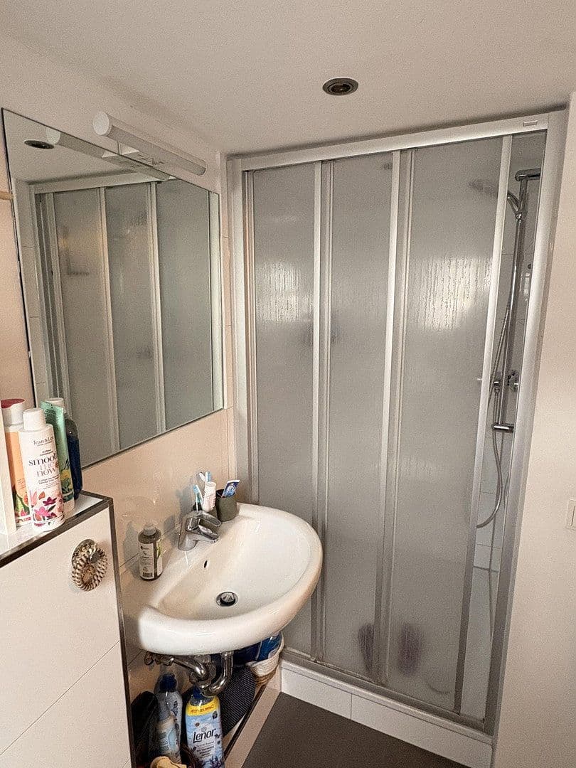 Prodej domu 150 m², pozemek 152 m², Niehler Straße 70, Köln, Severní Porýní-Vestfálsko Prodej domu 150 m², pozemek 152 m², Niehler Straße 70, Köln, Severní Porýní-Vestfálsko