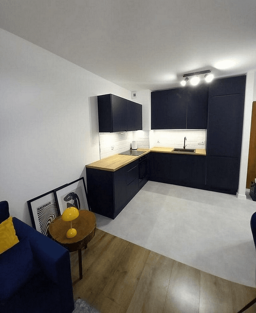 Pronájem bytu 2+1 48 m², Stuttgart, Bádensko-Württembersko Pronájem bytu 2+1 48 m², Stuttgart, Bádensko-Württembersko