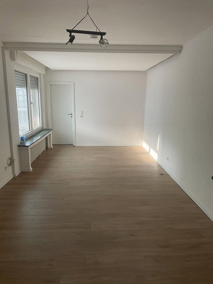 Pronájem bytu 6+1 130 m², Willibrordstr. 3, Kevelaer, Severní Porýní-Vestfálsko Pronájem bytu 6+1 130 m², Willibrordstr. 3, Kevelaer, Severní Porýní-Vestfálsko