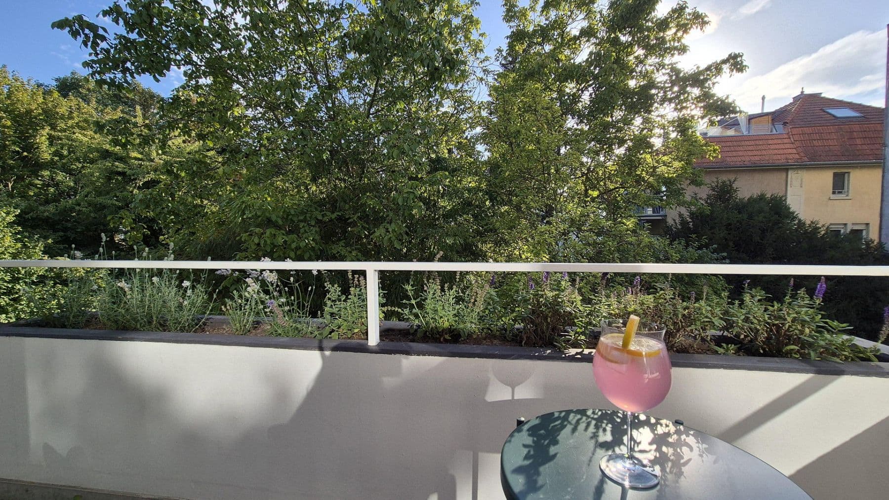 Pronájem bytu 1+kk 52 m², Augustastraße 9, Bonn, Severní Porýní-Vestfálsko Pronájem bytu 1+kk 52 m², Augustastraße 9, Bonn, Severní Porýní-Vestfálsko