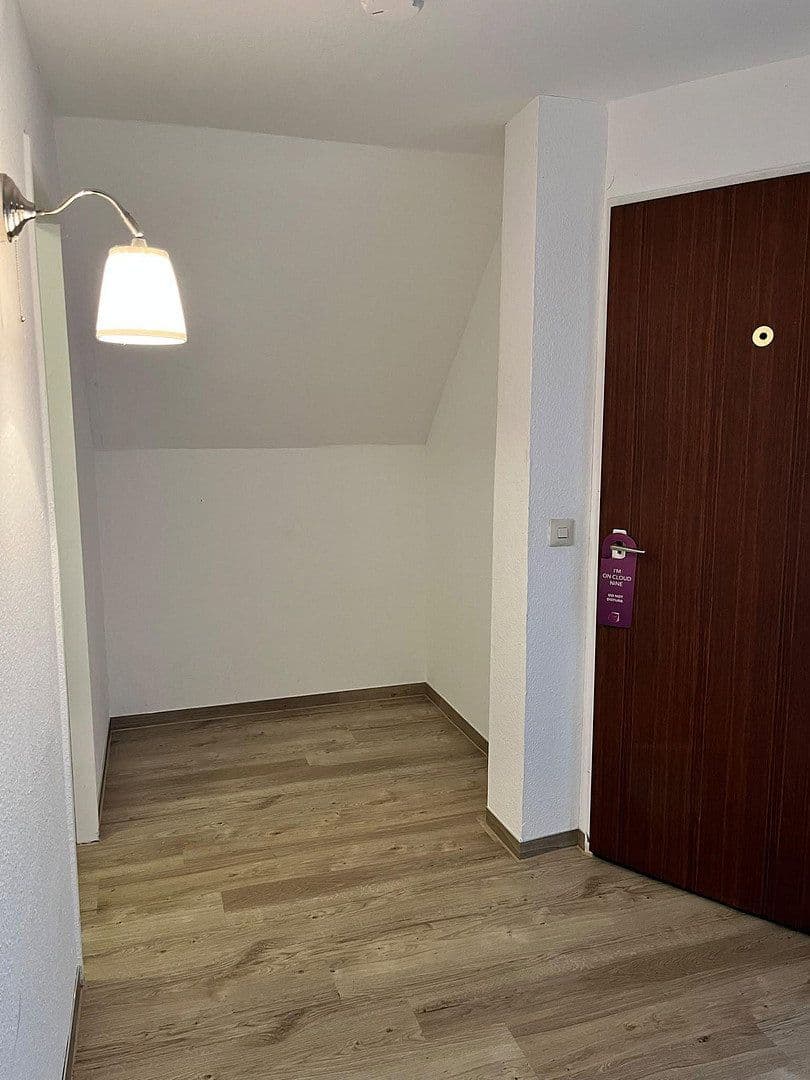 Pronájem bytu 1+1 25 m², Oberforstbacher Straße 337, Cáchy, Severní Porýní-Vestfálsko Pronájem bytu 1+1 25 m², Oberforstbacher Straße 337, Cáchy, Severní Porýní-Vestfálsko