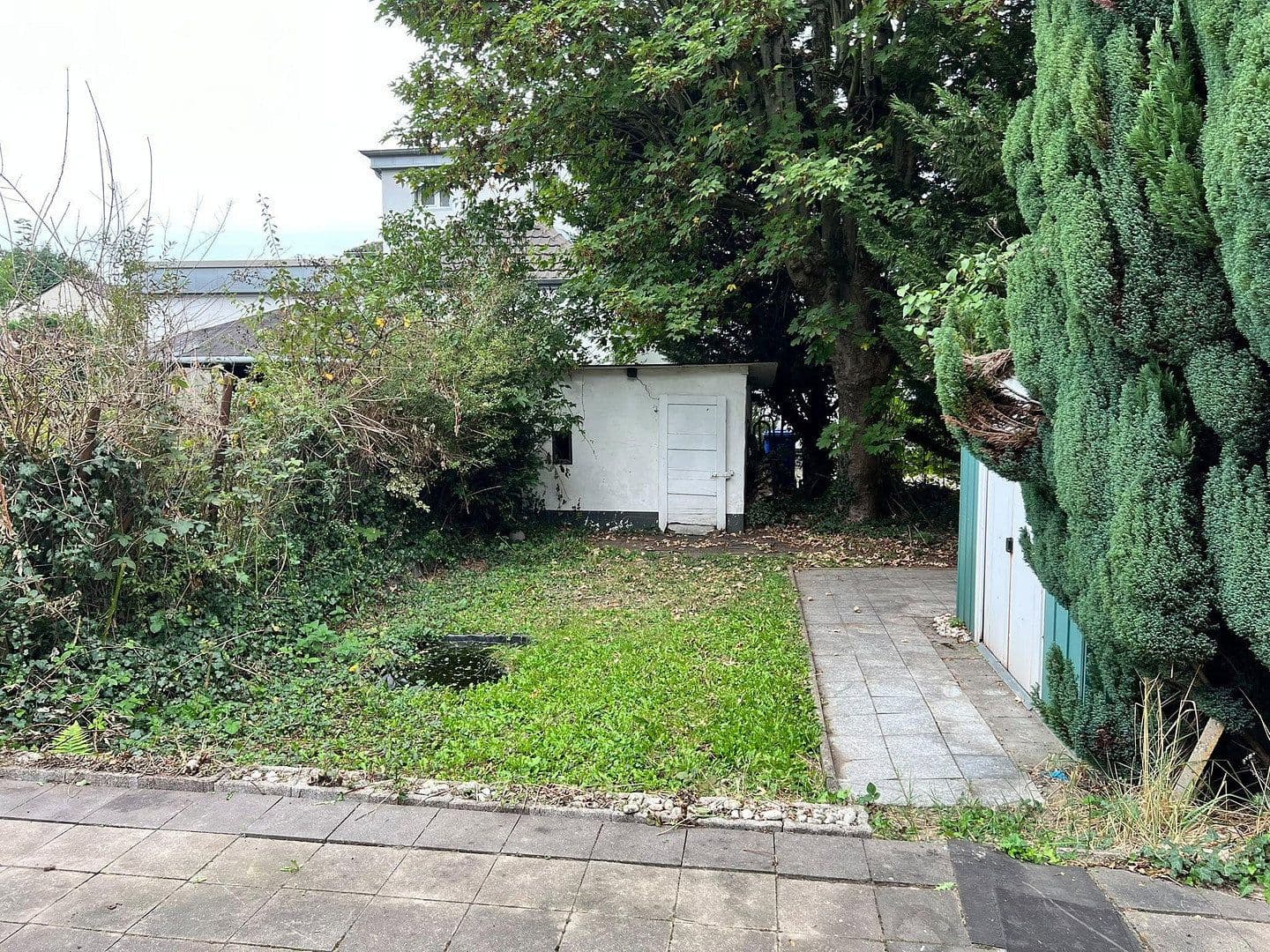 Prodej domu 172 m², pozemek 320 m², Volkardeyer Straße 22, Ratingen, Severní Porýní-Vestfálsko Prodej domu 172 m², pozemek 320 m², Volkardeyer Straße 22, Ratingen, Severní Porýní-Vestfálsko