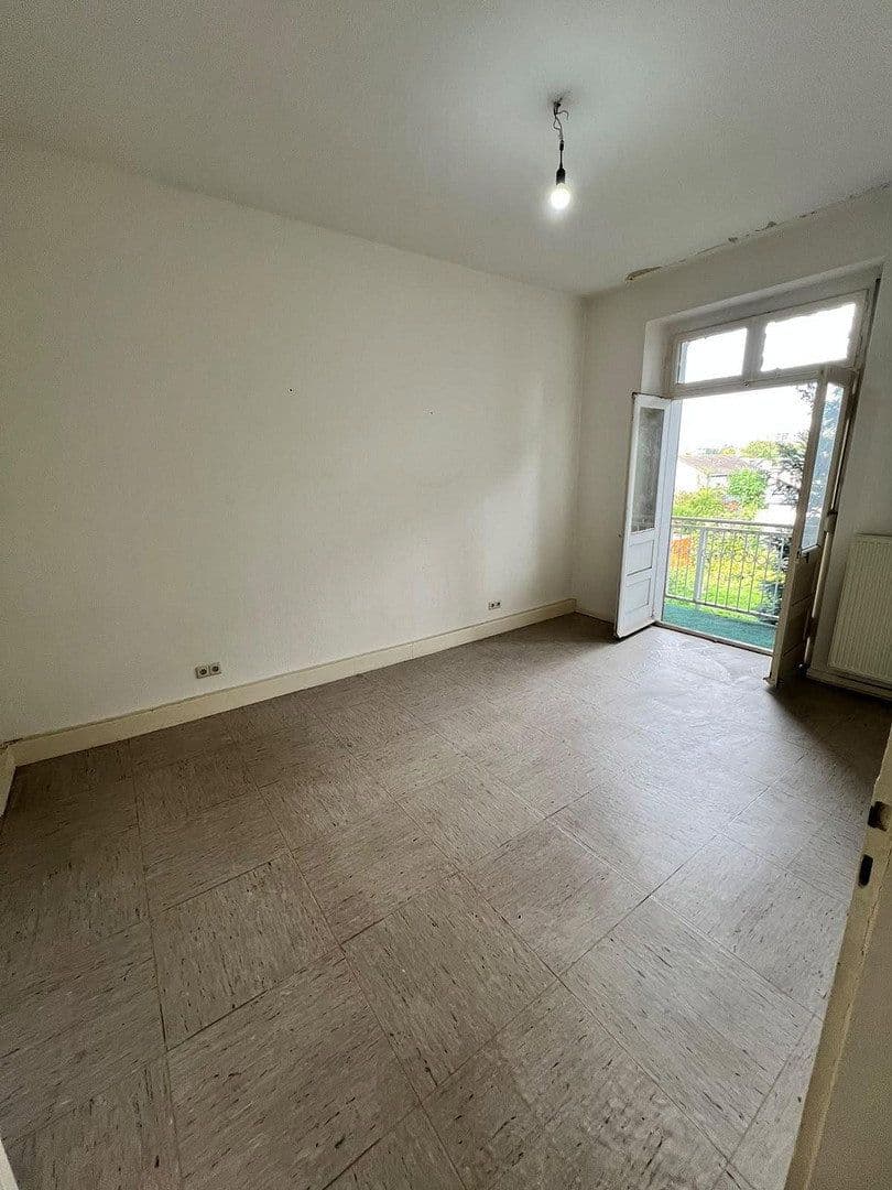 Prodej domu 172 m², pozemek 320 m², Volkardeyer Straße 22, Ratingen, Severní Porýní-Vestfálsko Prodej domu 172 m², pozemek 320 m², Volkardeyer Straße 22, Ratingen, Severní Porýní-Vestfálsko
