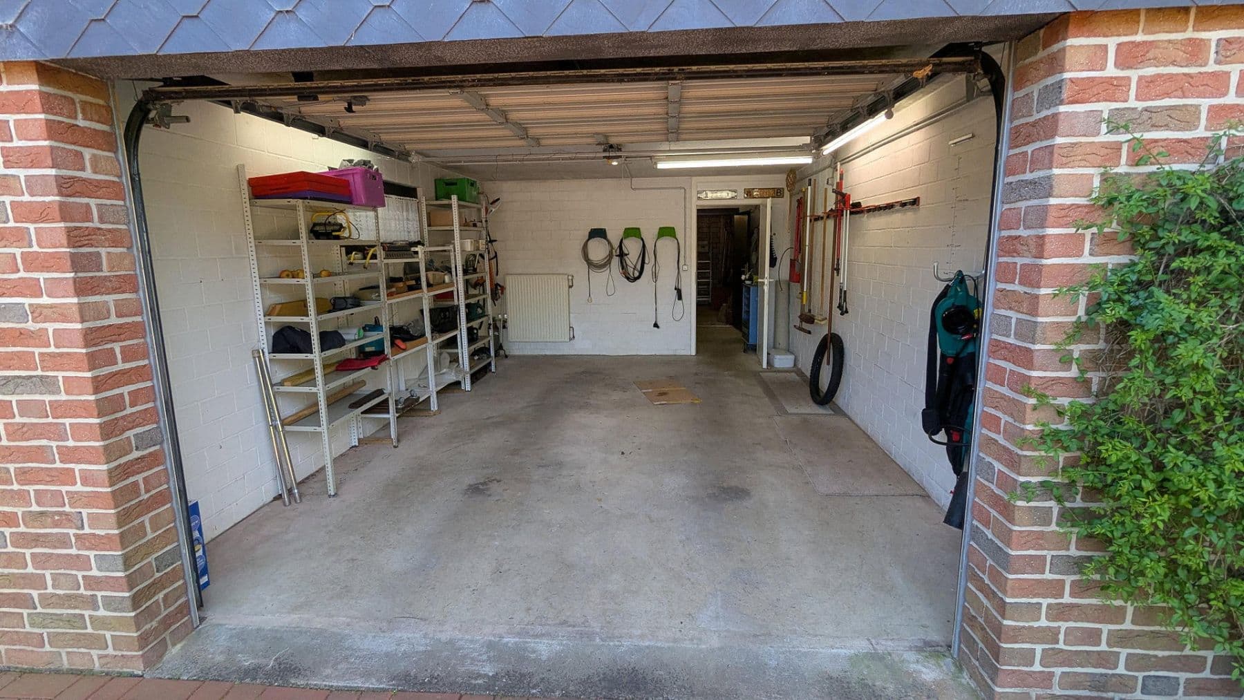 Prodej domu 216 m², pozemek 2.520 m², Melle, Dolní Sasko Prodej domu 216 m², pozemek 2.520 m², Melle, Dolní Sasko