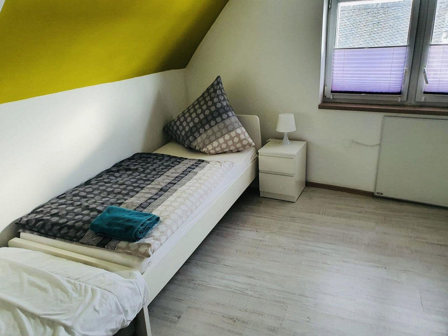 Prodej domu 190 m², pozemek 956 m², Stipshausen, Porýní-Falc Prodej domu 190 m², pozemek 956 m², Stipshausen, Porýní-Falc