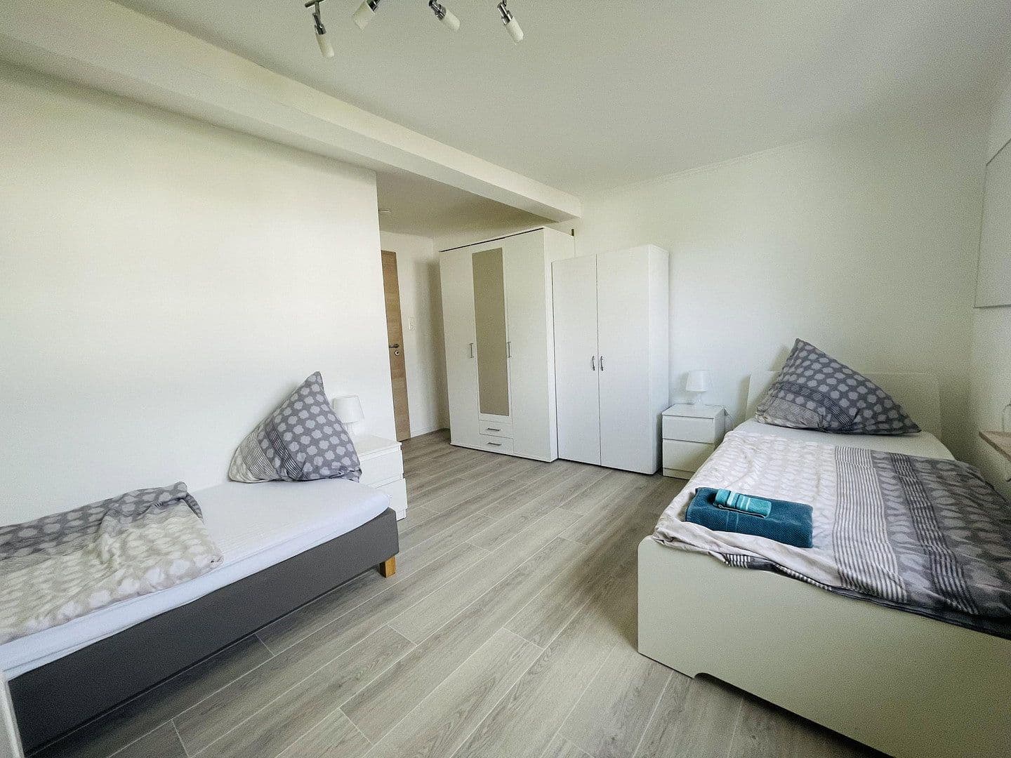Prodej domu 190 m², pozemek 956 m², Stipshausen, Porýní-Falc Prodej domu 190 m², pozemek 956 m², Stipshausen, Porýní-Falc