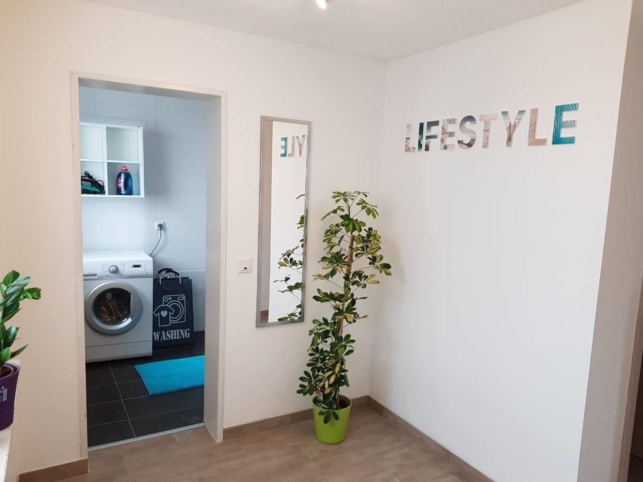 Prodej domu 190 m², pozemek 956 m², Stipshausen, Porýní-Falc Prodej domu 190 m², pozemek 956 m², Stipshausen, Porýní-Falc