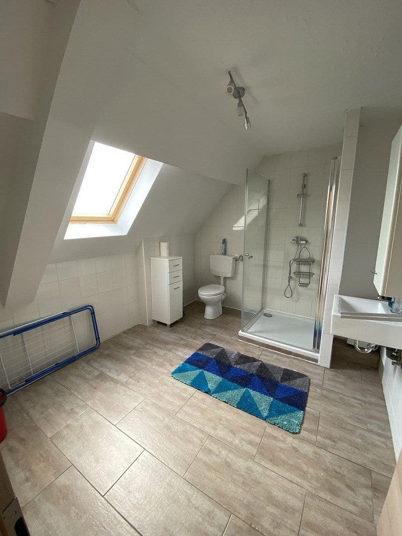 Prodej domu 190 m², pozemek 956 m², Stipshausen, Porýní-Falc Prodej domu 190 m², pozemek 956 m², Stipshausen, Porýní-Falc