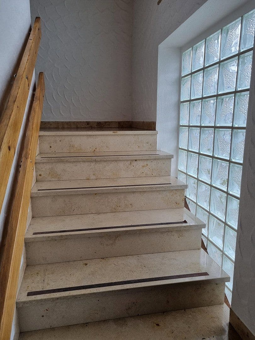 Prodej domu 245 m², pozemek 662 m², Oberringstrasse 29, Ingolstadt, Bavorsko Prodej domu 245 m², pozemek 662 m², Oberringstrasse 29, Ingolstadt, Bavorsko