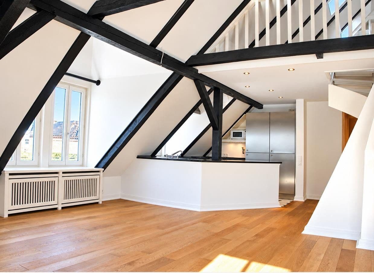 Pronájem bytu 2+1 100 m², Hamburg, Hamburg Pronájem bytu 2+1 100 m², Hamburg, Hamburg