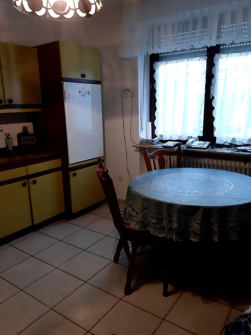 Pronájem bytu 2+1 65 m², Odenwaldstraße 39, Otzberg, Hessen Pronájem bytu 2+1 65 m², Odenwaldstraße 39, Otzberg, Hessen