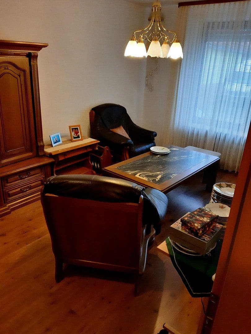 Pronájem bytu 2+1 65 m², Odenwaldstraße 39, Otzberg, Hessen Pronájem bytu 2+1 65 m², Odenwaldstraße 39, Otzberg, Hessen