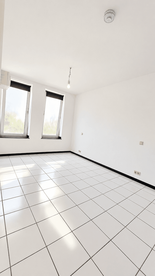 Pronájem bytu 2+1 50 m², Maria-Theresia-Allee 35, Cáchy, Severní Porýní-Vestfálsko Pronájem bytu 2+1 50 m², Maria-Theresia-Allee 35, Cáchy, Severní Porýní-Vestfálsko
