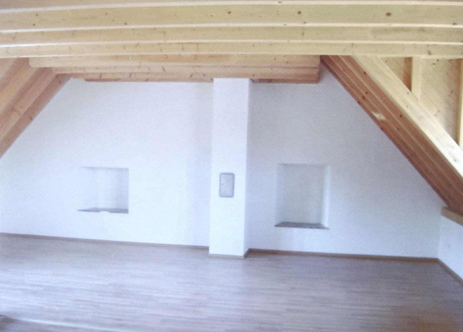 Pronájem domu 135 m², pozemek 194 m², Schwammertstraße 14, Stadtkyll, Porýní-Falc Pronájem domu 135 m², pozemek 194 m², Schwammertstraße 14, Stadtkyll, Porýní-Falc