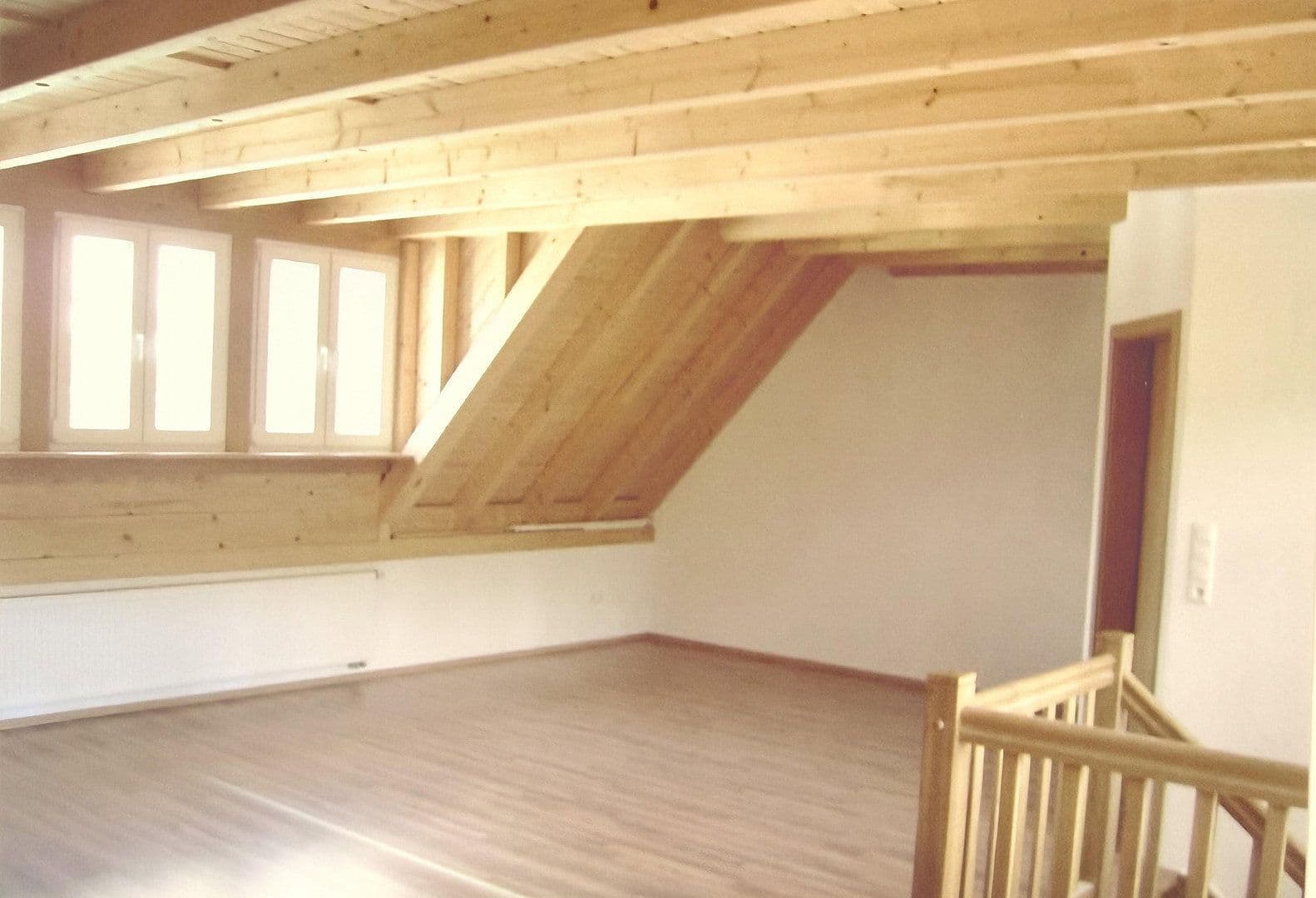 Pronájem domu 135 m², pozemek 194 m², Schwammertstraße 14, Stadtkyll, Porýní-Falc Pronájem domu 135 m², pozemek 194 m², Schwammertstraße 14, Stadtkyll, Porýní-Falc