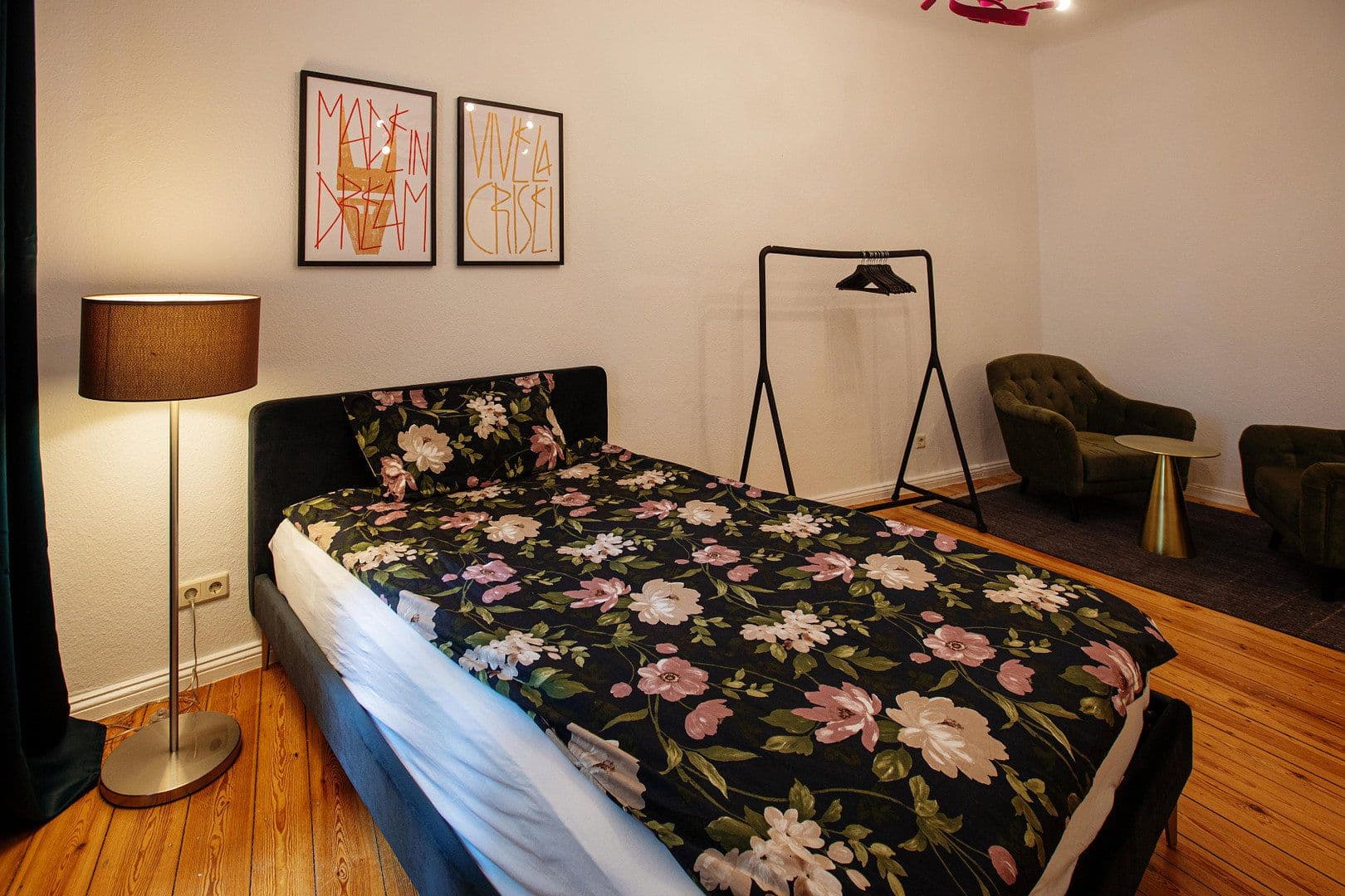 Pronájem bytu 1+1 44 m², Stahlheimer Straße 24, Berlin, Berlín Pronájem bytu 1+1 44 m², Stahlheimer Straße 24, Berlin, Berlín