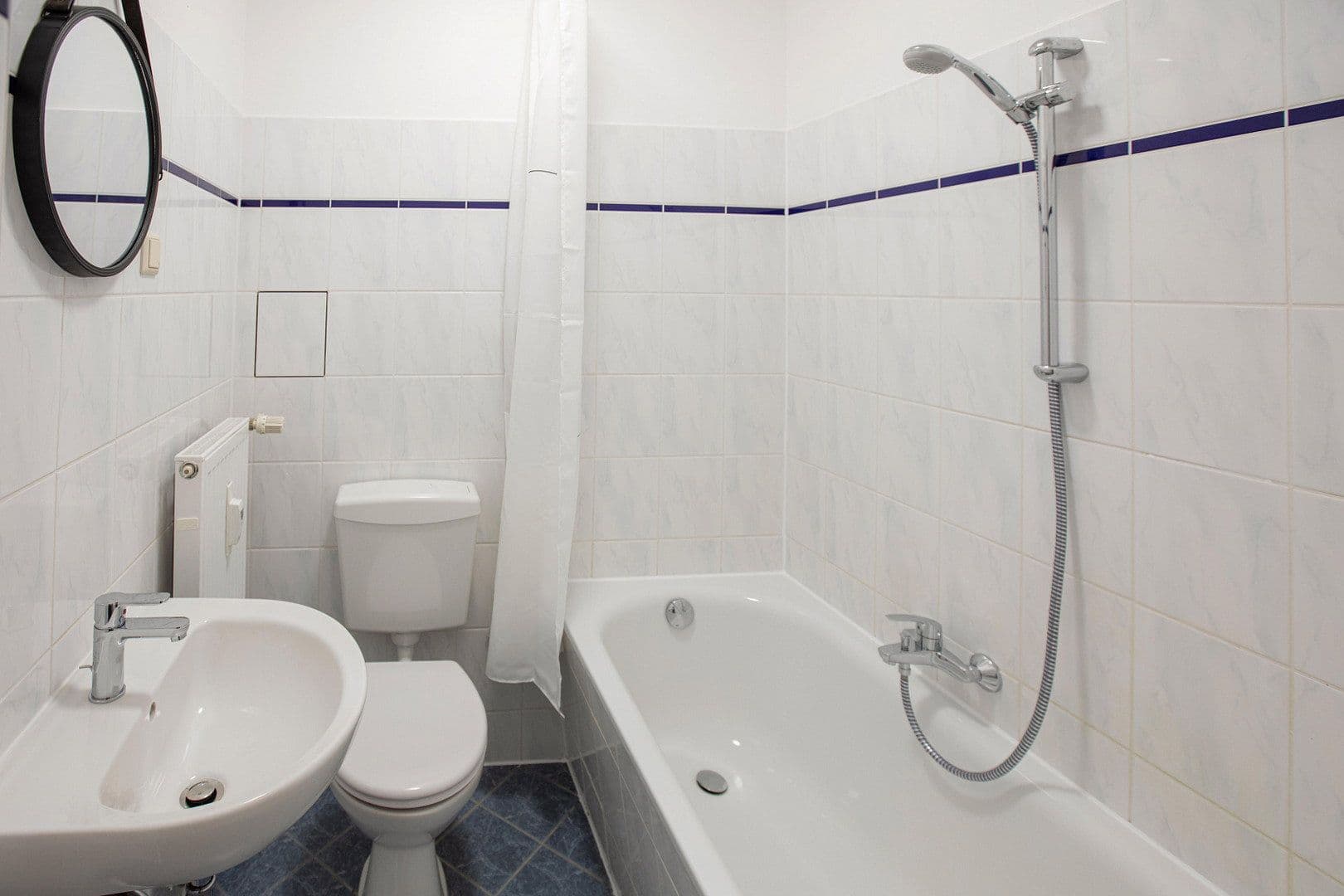 Pronájem bytu 1+1 44 m², Stahlheimer Straße 24, Berlin, Berlín Pronájem bytu 1+1 44 m², Stahlheimer Straße 24, Berlin, Berlín