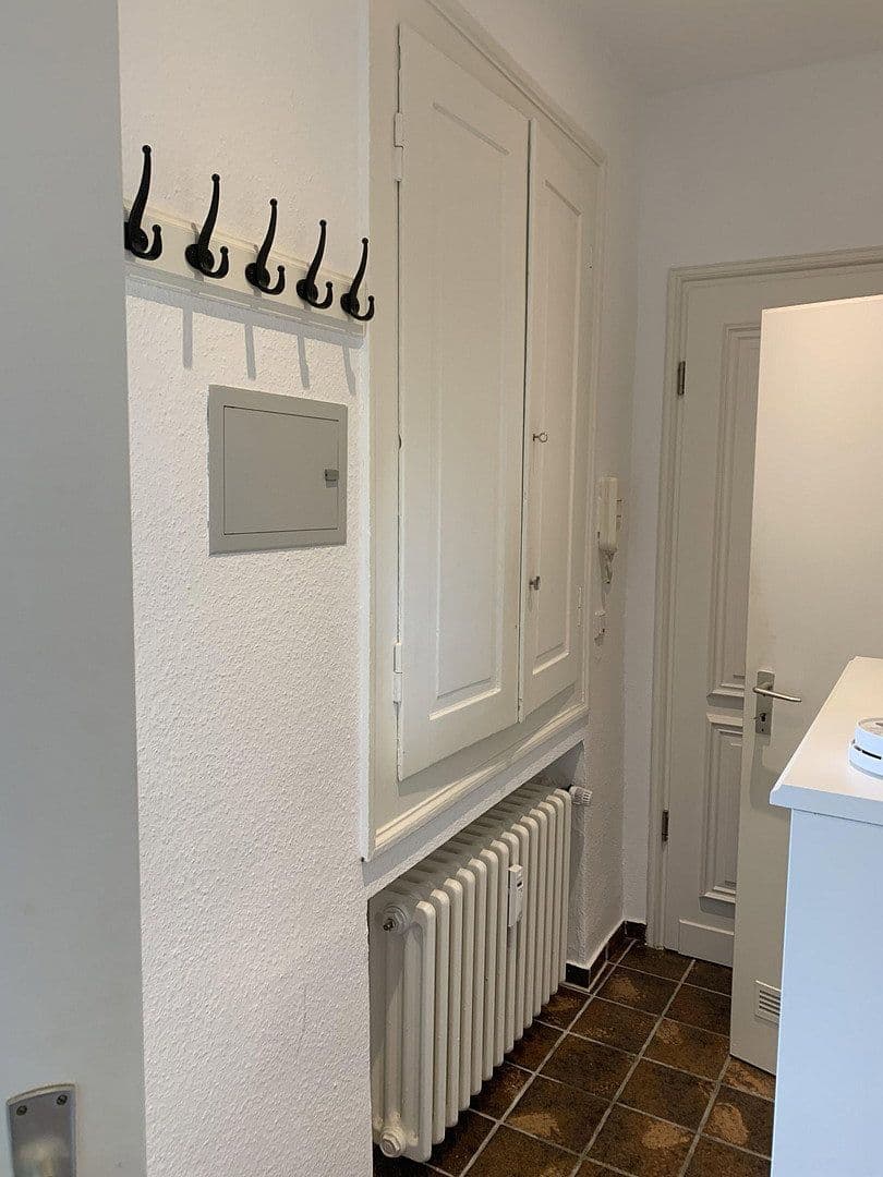 Pronájem bytu 1+1 30 m², Riesstraße 26, Bonn, Severní Porýní-Vestfálsko Pronájem bytu 1+1 30 m², Riesstraße 26, Bonn, Severní Porýní-Vestfálsko