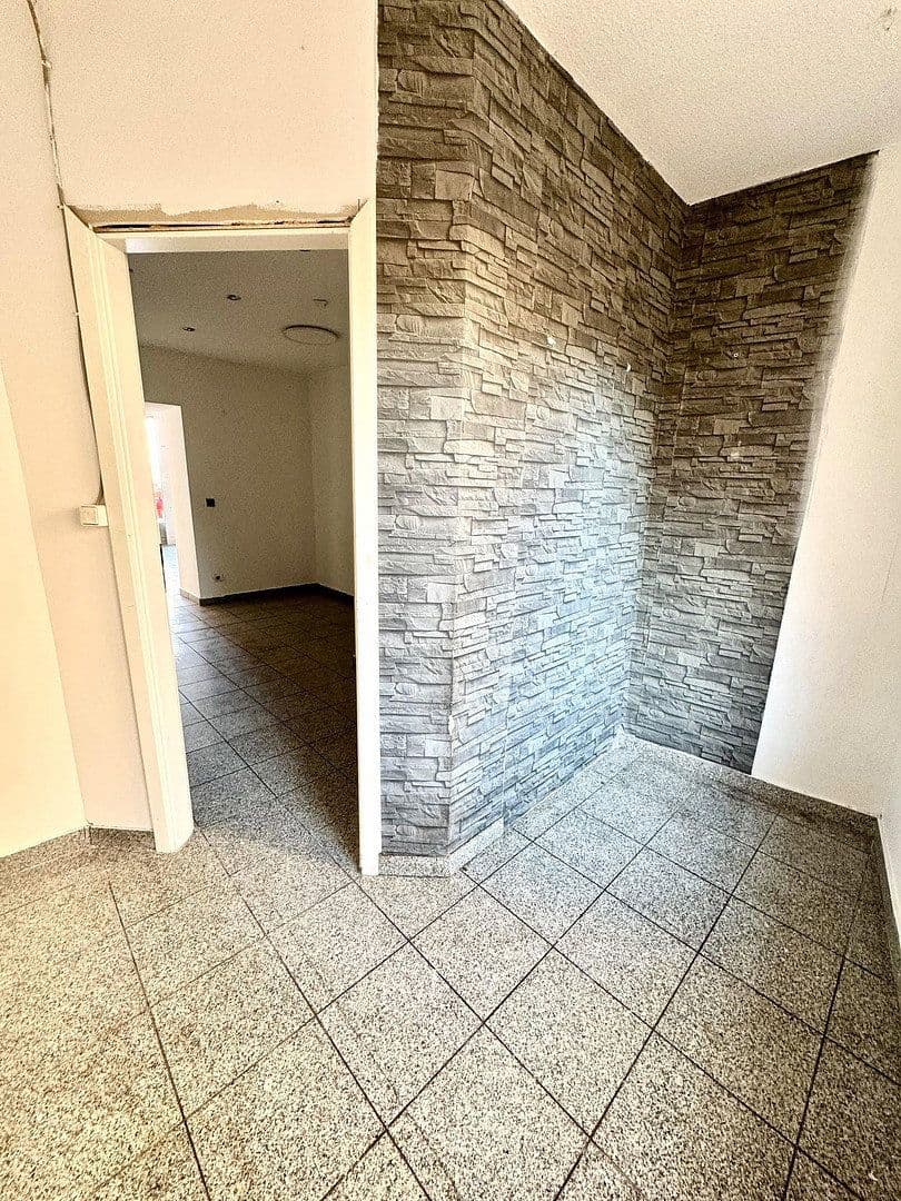 Pronájem nebytového prostoru 70 m², Allersberger Str. 111, Nürnberg, Bavorsko Pronájem nebytového prostoru 70 m², Allersberger Str. 111, Nürnberg, Bavorsko