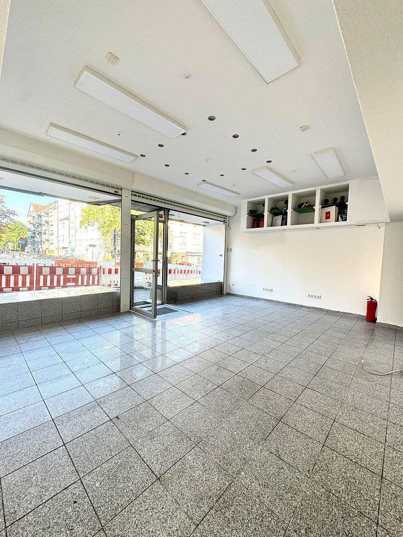 Pronájem nebytového prostoru 70 m², Allersberger Str. 111, Nürnberg, Bavorsko Pronájem nebytového prostoru 70 m², Allersberger Str. 111, Nürnberg, Bavorsko