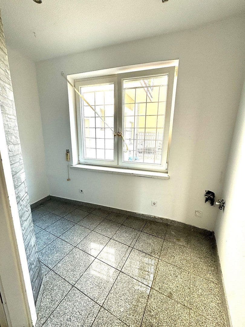 Pronájem nebytového prostoru 70 m², Allersberger Str. 111, Nürnberg, Bavorsko Pronájem nebytového prostoru 70 m², Allersberger Str. 111, Nürnberg, Bavorsko