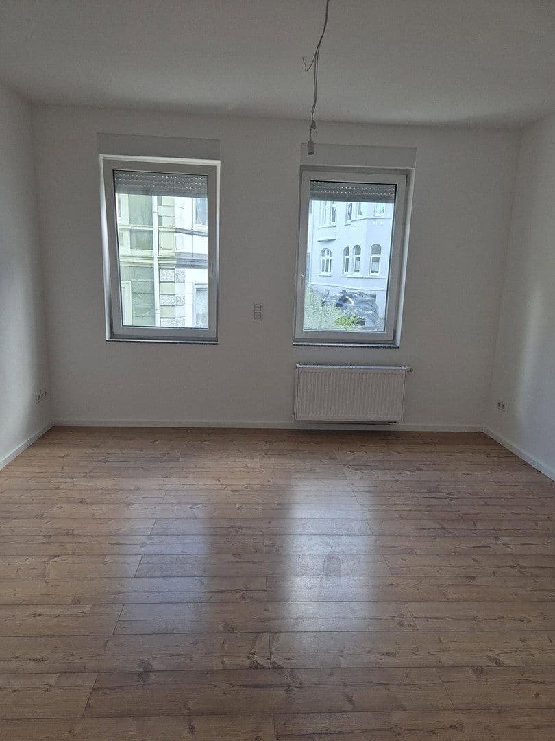Pronájem bytu 3+1 100 m², Loher Str. 35, Lüdenscheid, Severní Porýní-Vestfálsko Pronájem bytu 3+1 100 m², Loher Str. 35, Lüdenscheid, Severní Porýní-Vestfálsko