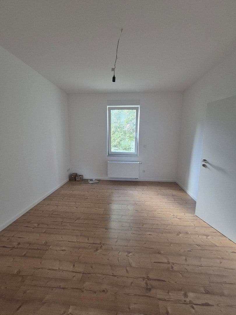 Pronájem bytu 3+1 100 m², Loher Str. 35, Lüdenscheid, Severní Porýní-Vestfálsko Pronájem bytu 3+1 100 m², Loher Str. 35, Lüdenscheid, Severní Porýní-Vestfálsko