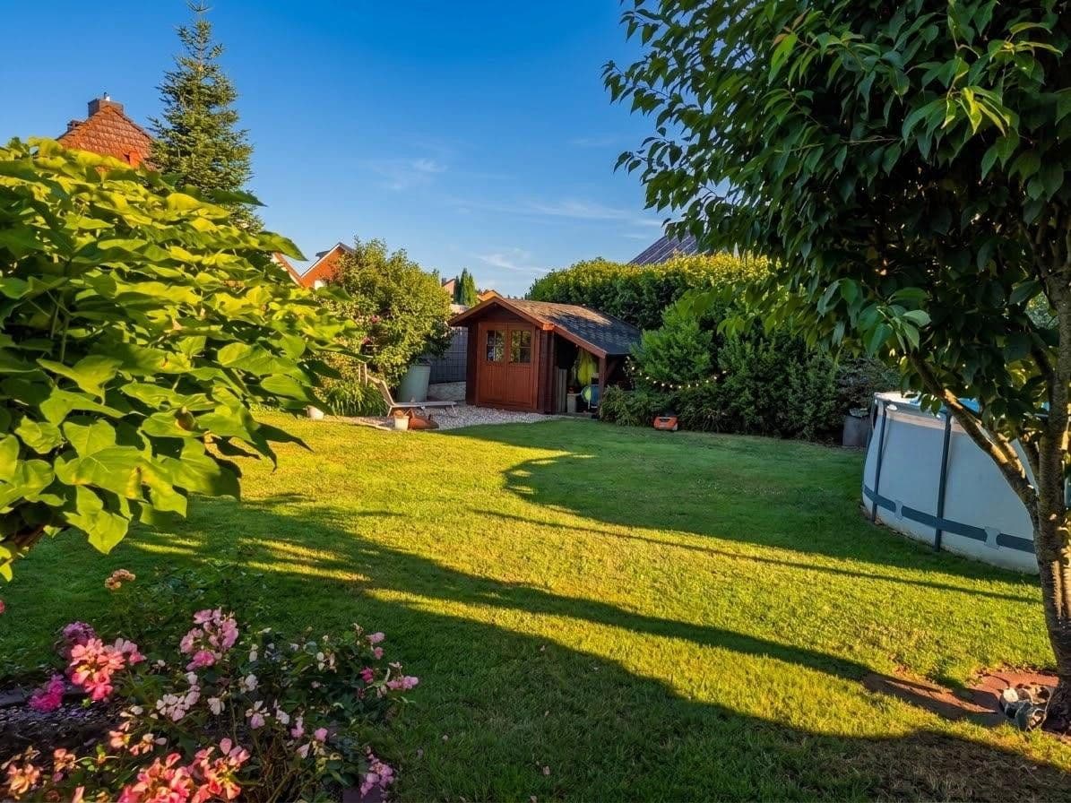 Prodej domu 126 m², pozemek 715 m², Jembke, Dolní Sasko Prodej domu 126 m², pozemek 715 m², Jembke, Dolní Sasko