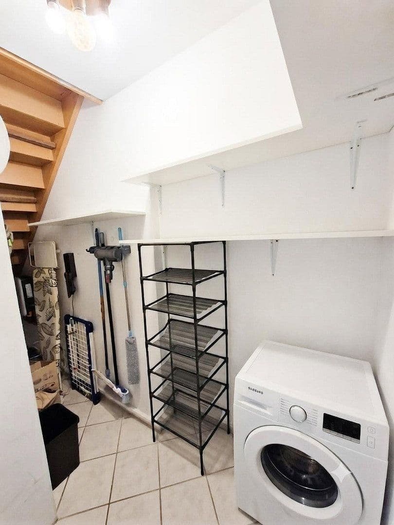 Prodej domu 126 m², pozemek 715 m², Jembke, Dolní Sasko Prodej domu 126 m², pozemek 715 m², Jembke, Dolní Sasko