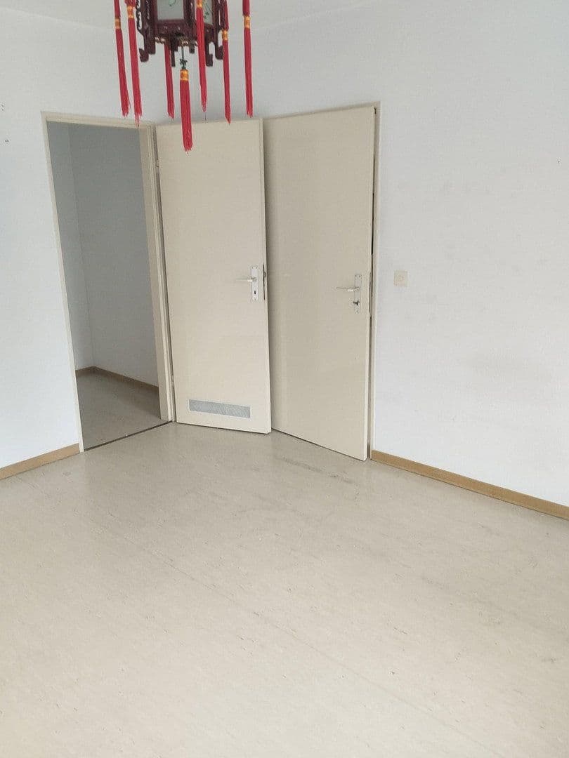Prodej nebytového prostoru 120 m², An der Froschlache23, Ludwigshafen, Porýní-Falc Prodej nebytového prostoru 120 m², An der Froschlache23, Ludwigshafen, Porýní-Falc