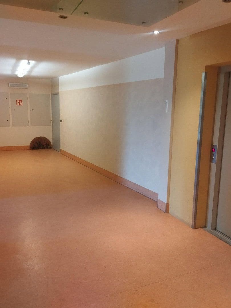 Prodej nebytového prostoru 120 m², An der Froschlache23, Ludwigshafen, Porýní-Falc Prodej nebytového prostoru 120 m², An der Froschlache23, Ludwigshafen, Porýní-Falc