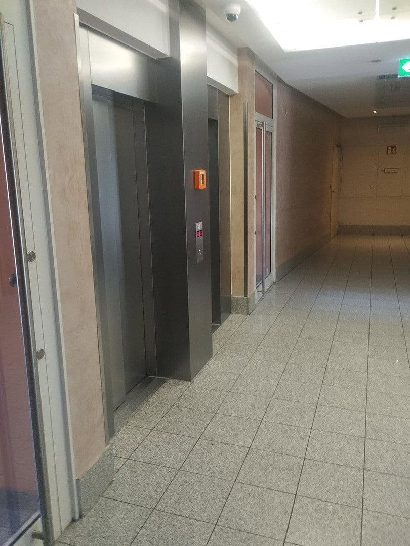 Prodej nebytového prostoru 120 m², An der Froschlache23, Ludwigshafen, Porýní-Falc Prodej nebytového prostoru 120 m², An der Froschlache23, Ludwigshafen, Porýní-Falc