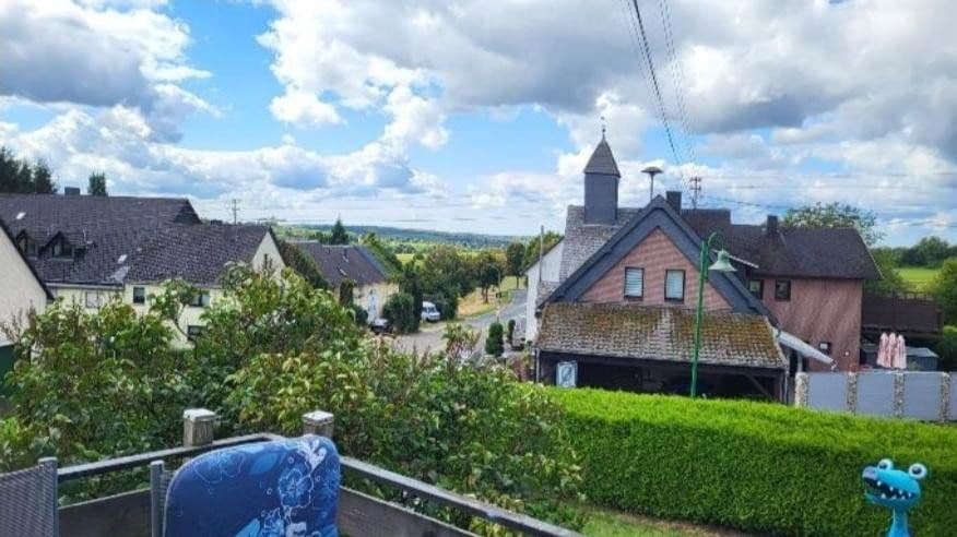 Prodej domu 215 m², pozemek 898 m², Linden, Porýní-Falc Prodej domu 215 m², pozemek 898 m², Linden, Porýní-Falc