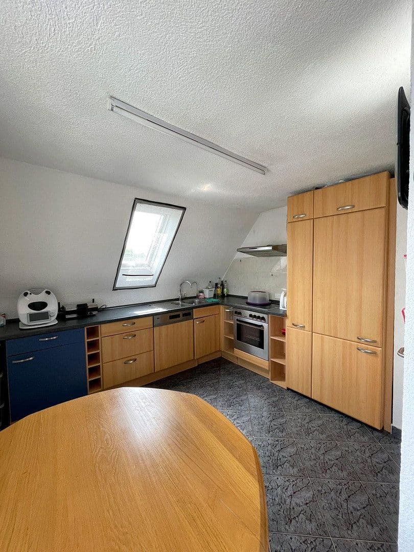 Pronájem bytu 3+1 69 m², Abstatter Straße 36, Untergruppenbach, Bádensko-Württembersko Pronájem bytu 3+1 69 m², Abstatter Straße 36, Untergruppenbach, Bádensko-Württembersko