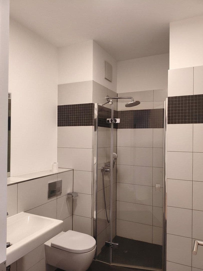 Pronájem bytu 2+1 55 m², Gabriele-Tergit-Promenade 21, Berlin, Berlín Pronájem bytu 2+1 55 m², Gabriele-Tergit-Promenade 21, Berlin, Berlín
