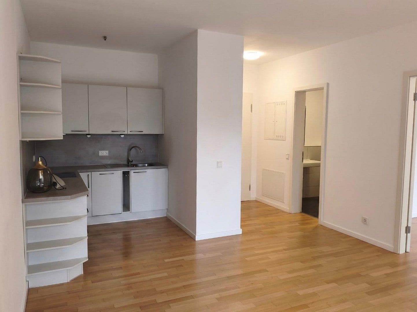 Pronájem bytu 2+1 55 m², Gabriele-Tergit-Promenade 21, Berlin, Berlín Pronájem bytu 2+1 55 m², Gabriele-Tergit-Promenade 21, Berlin, Berlín