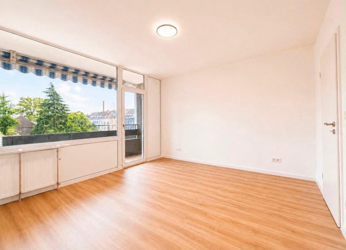 Prodej bytu 2+1 60 m², Inratherstraße 325, Krefeld, Severní Porýní-Vestfálsko Prodej bytu 2+1 60 m², Inratherstraße 325, Krefeld, Severní Porýní-Vestfálsko