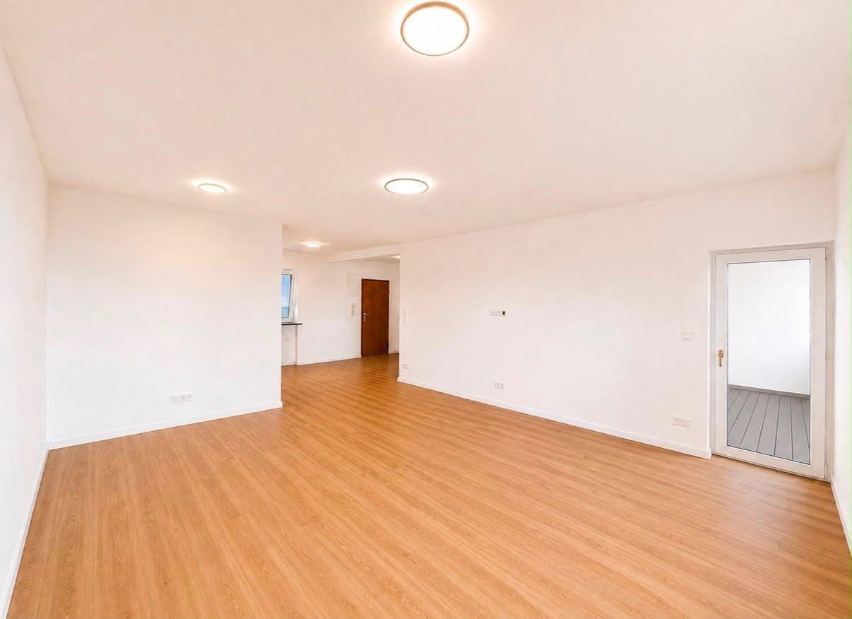 Prodej bytu 2+1 60 m², Inratherstraße 325, Krefeld, Severní Porýní-Vestfálsko Prodej bytu 2+1 60 m², Inratherstraße 325, Krefeld, Severní Porýní-Vestfálsko