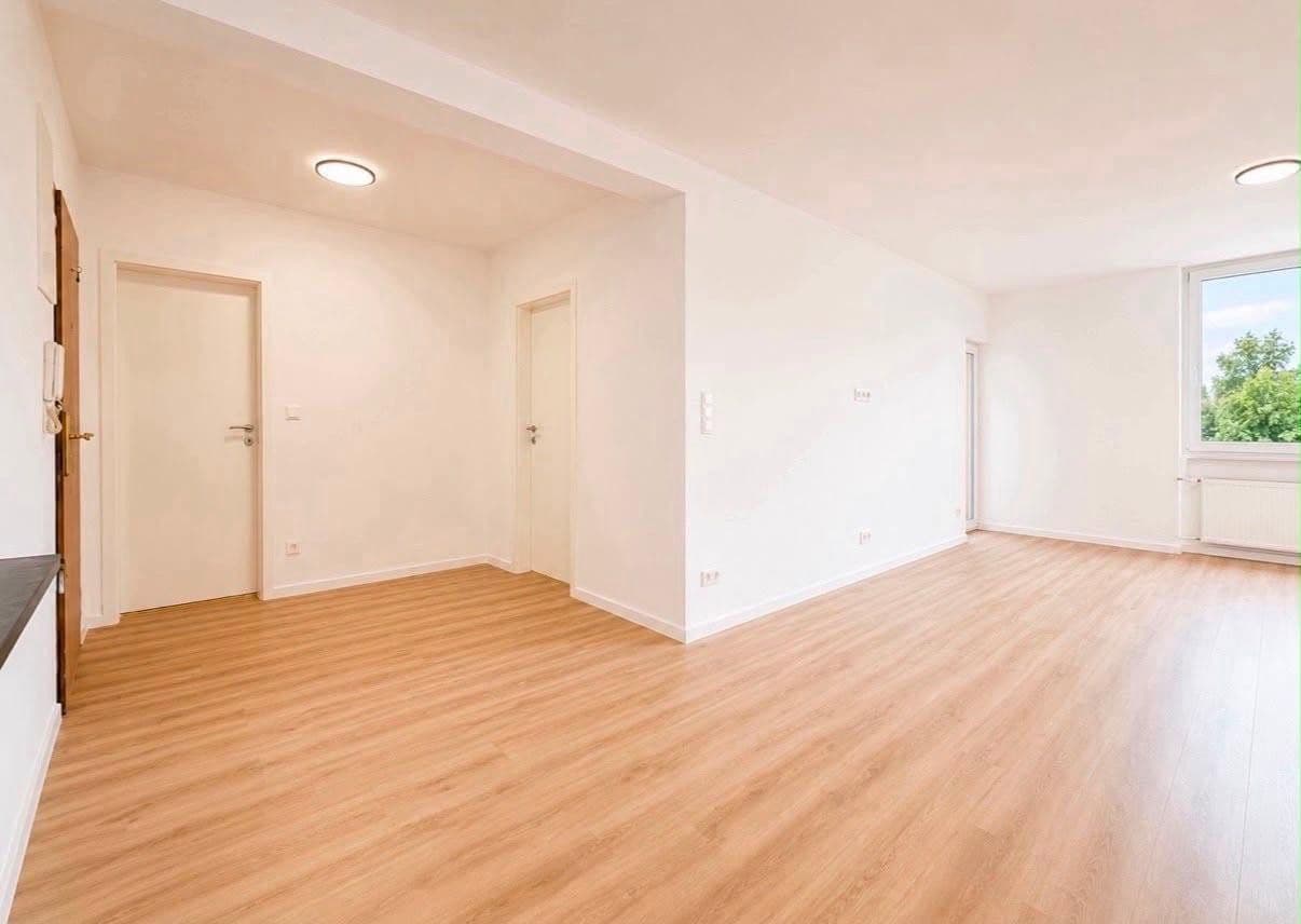 Prodej bytu 2+1 60 m², Inratherstraße 325, Krefeld, Severní Porýní-Vestfálsko Prodej bytu 2+1 60 m², Inratherstraße 325, Krefeld, Severní Porýní-Vestfálsko
