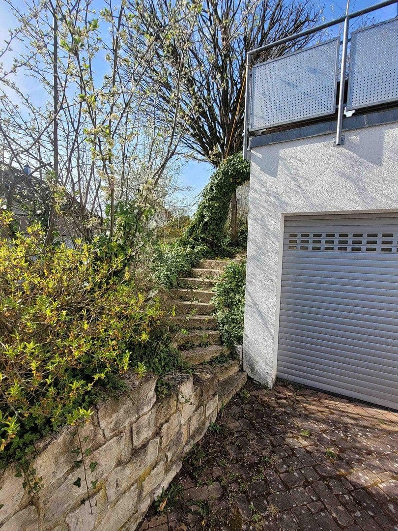 Prodej domu 187 m², pozemek 310 m², Oberstenfeld, Bádensko-Württembersko Prodej domu 187 m², pozemek 310 m², Oberstenfeld, Bádensko-Württembersko
