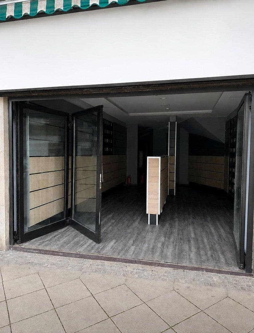Pronájem nebytového prostoru 360 m², Hohe Straße 16, Dortmund, Severní Porýní-Vestfálsko Pronájem nebytového prostoru 360 m², Hohe Straße 16, Dortmund, Severní Porýní-Vestfálsko