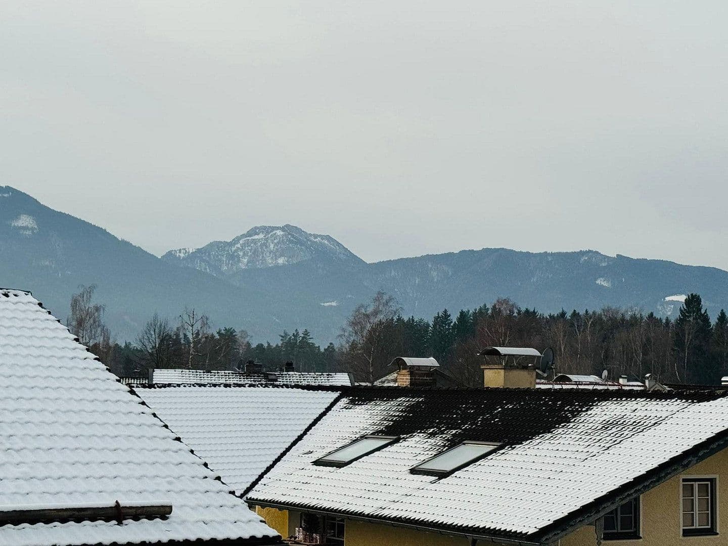 Pronájem domu 133 m², pozemek 250 m², Raubling, Bavorsko Pronájem domu 133 m², pozemek 250 m², Raubling, Bavorsko