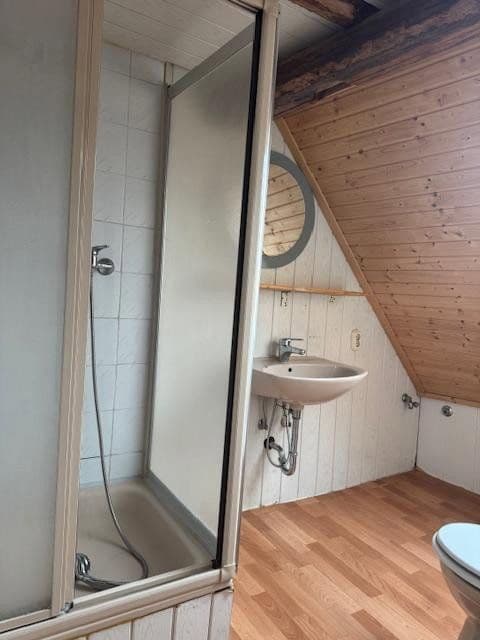Pronájem bytu 4+1 128 m², Bruchtorstraße 2, Dassel, Dolní Sasko Pronájem bytu 4+1 128 m², Bruchtorstraße 2, Dassel, Dolní Sasko