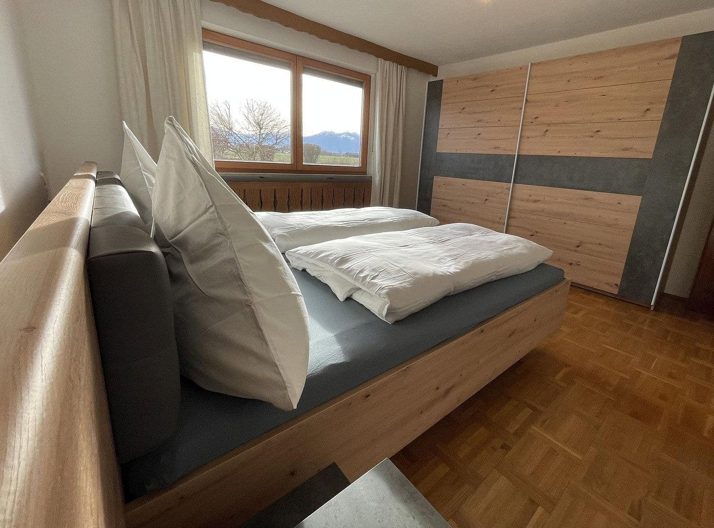Pronájem bytu 3+1 100 m², Rosenheim, Bavorsko Pronájem bytu 3+1 100 m², Rosenheim, Bavorsko