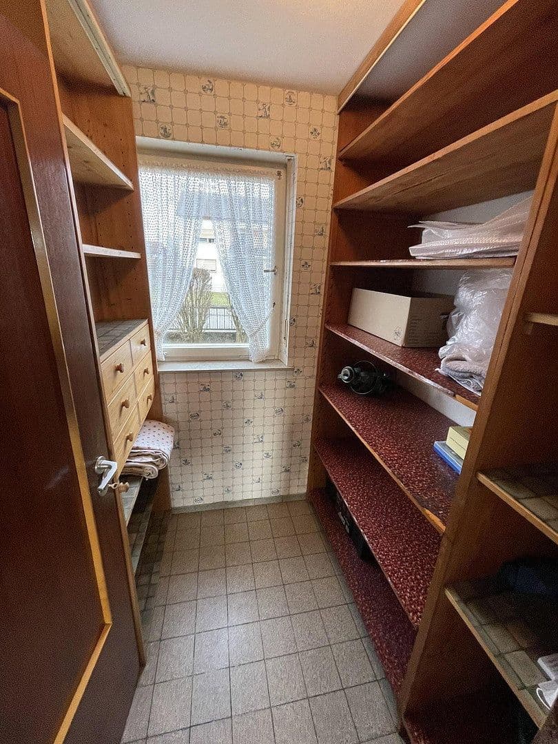 Pronájem bytu 3+1 100 m², Rosenheim, Bavorsko Pronájem bytu 3+1 100 m², Rosenheim, Bavorsko