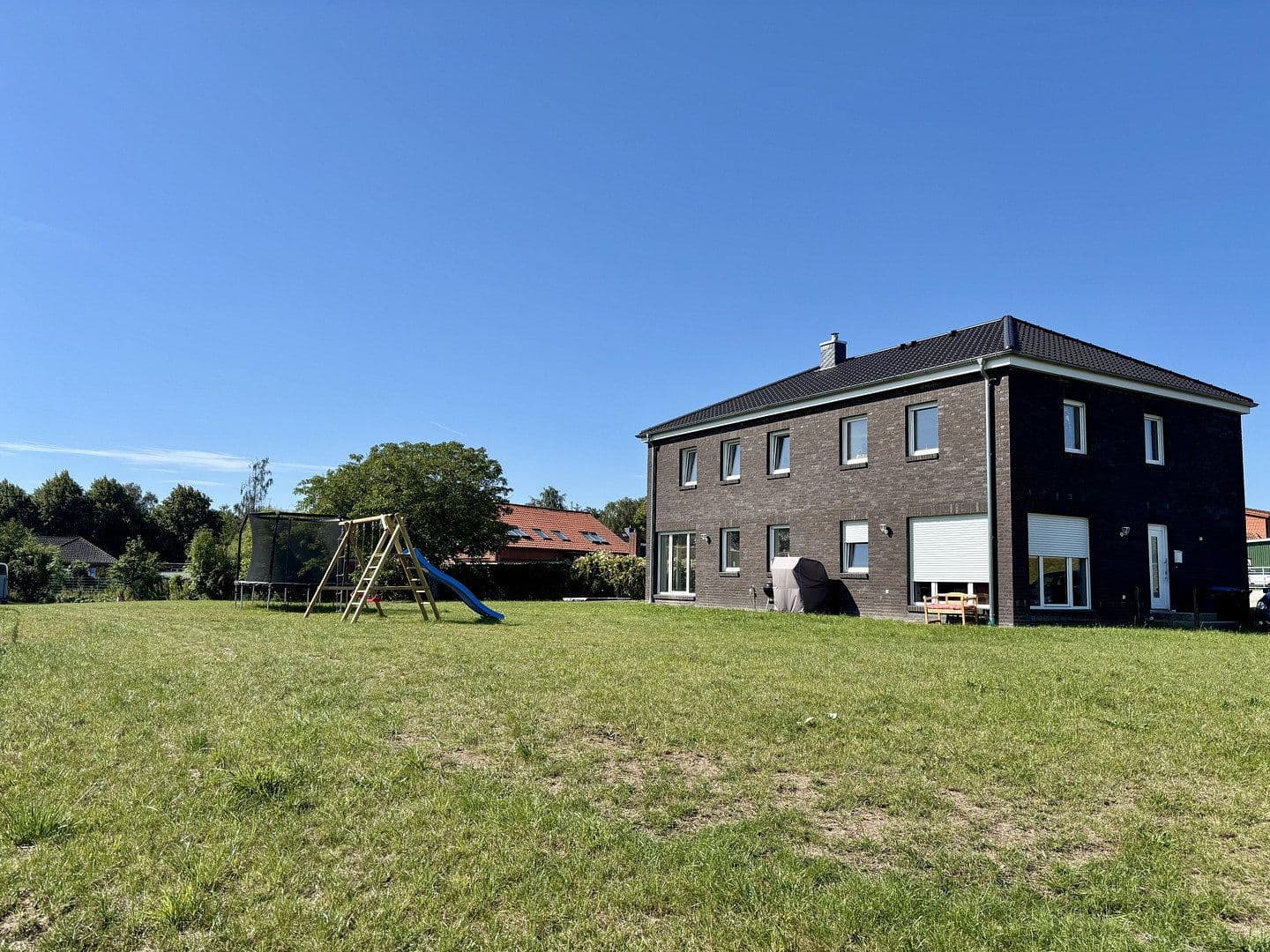 Prodej domu 230 m², pozemek 38.620 m², Oldenburg in Holstein, Šlesvicko-Holštýnsko Prodej domu 230 m², pozemek 38.620 m², Oldenburg in Holstein, Šlesvicko-Holštýnsko
